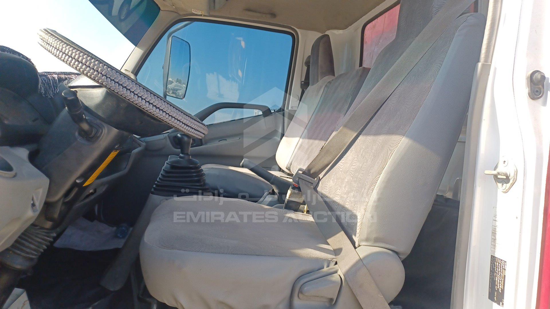 2020 HINO 300 VIN: JHHYCP0H0LK020232