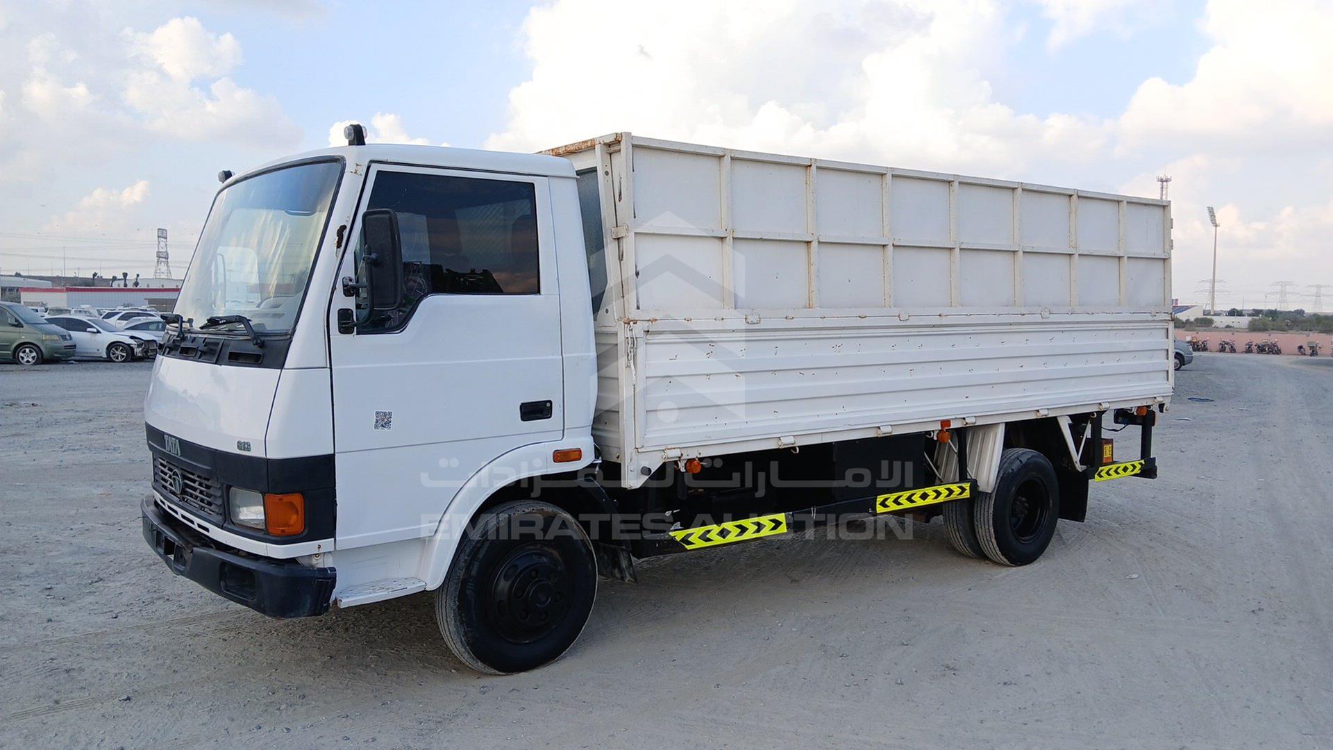 2008 TATA LPT613 VIN: MAT38132487L01666