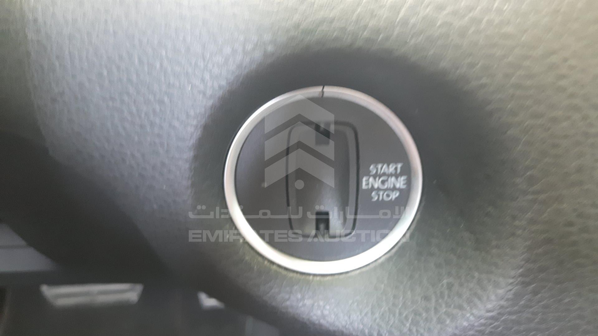 2013 VOLKSWAGEN TOUAREG VIN: WVGBD2BP7DD008254