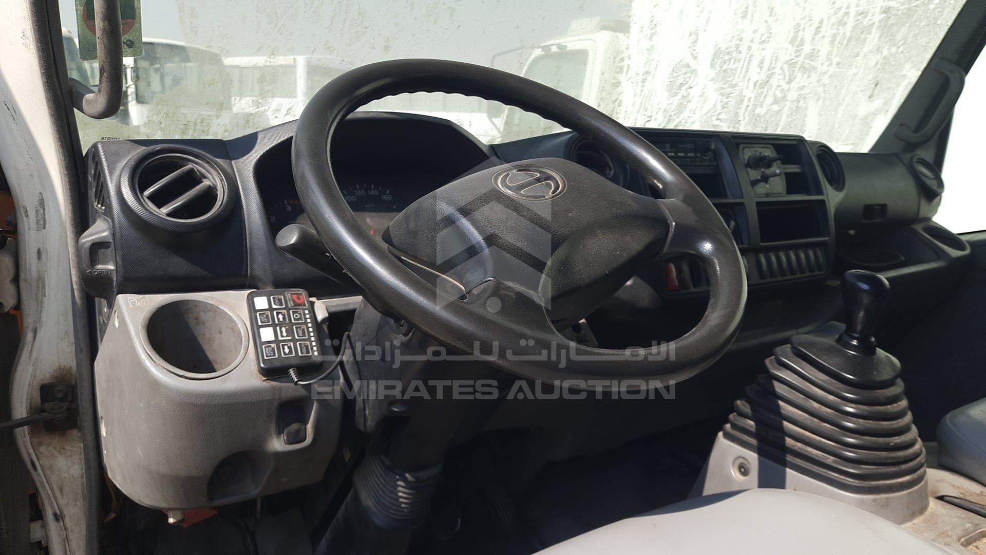 2014 HINO 300 VIN: JHHLCK1H1EK007861