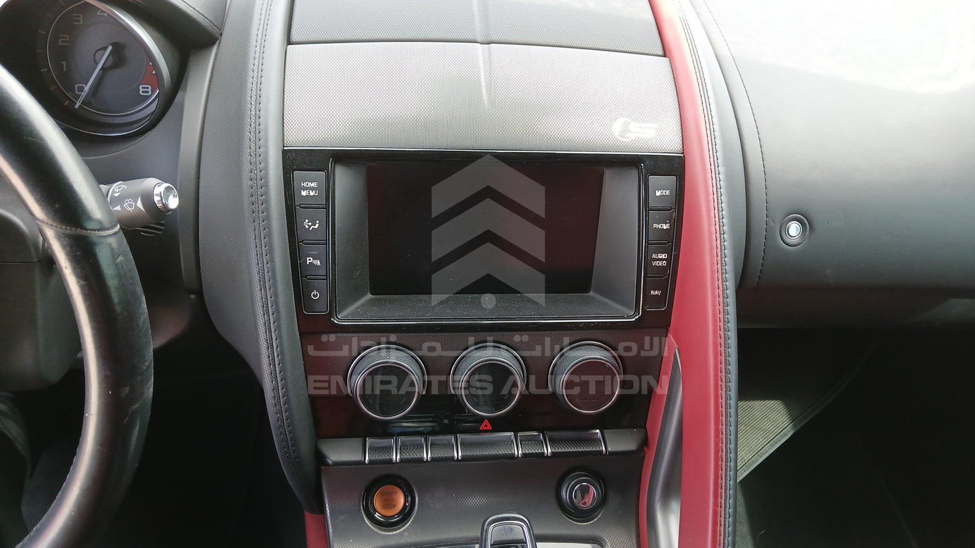 2014 JAGUAR F-TYPE VIN: SAJAA65G2E8K06277