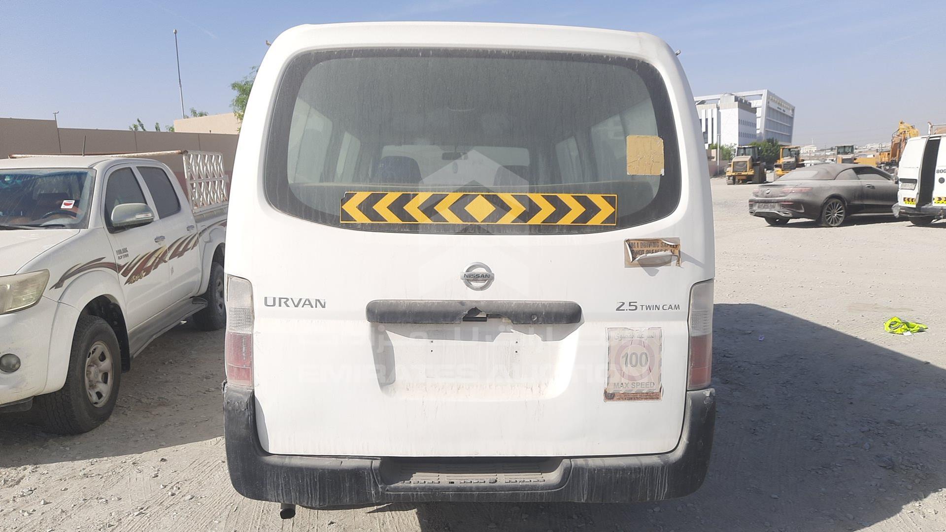 2008 NISSAN URVAN VIN: JN6AE54S38X002341