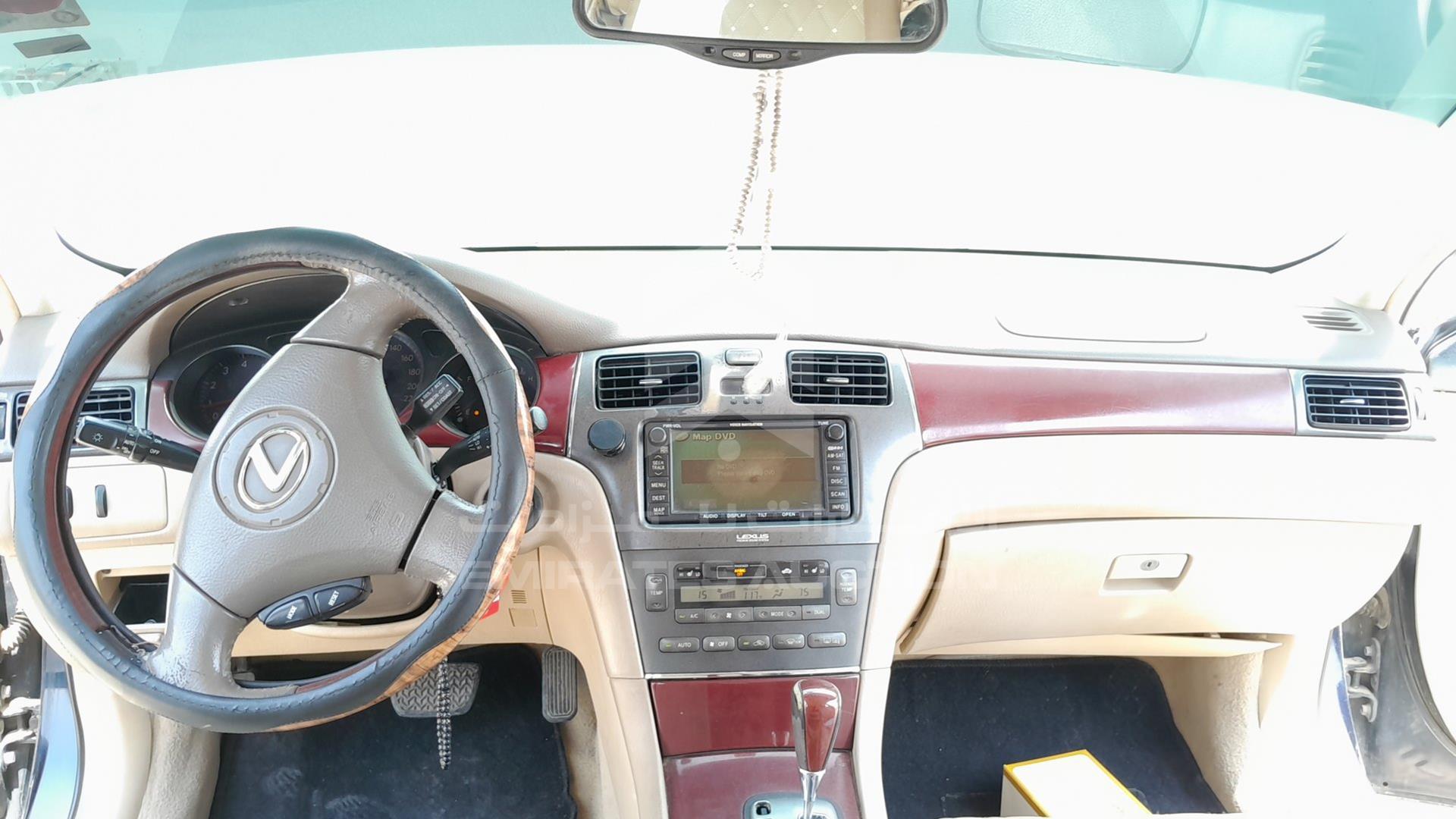 2005 LEXUS ES 330 VIN: JTHBA30G455082697