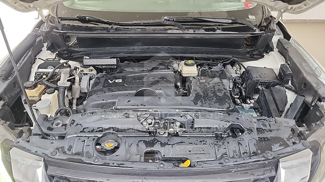 2017 Nissan Pathfinder — Engine Bay — Photo 29