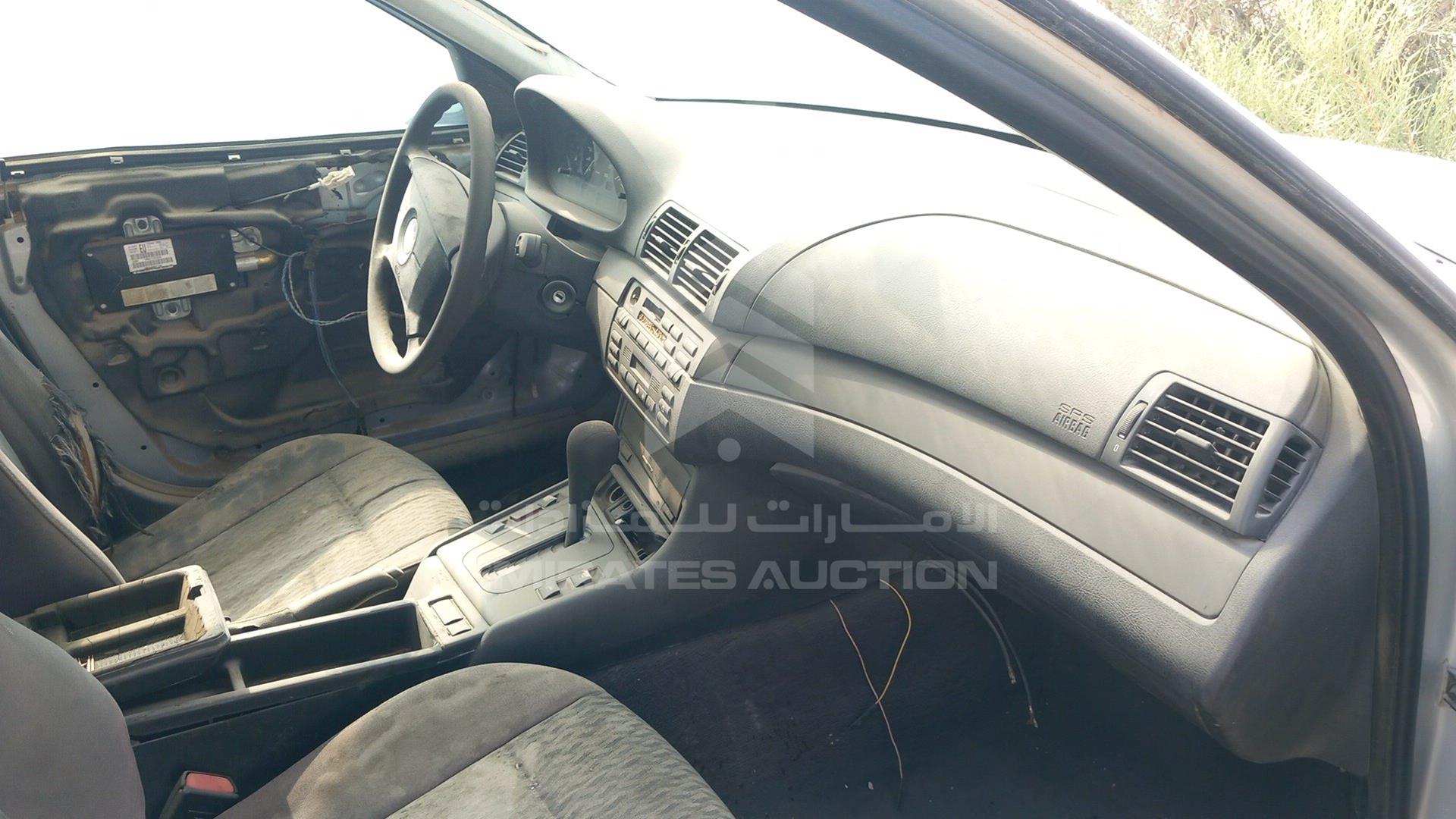 0 BMW 323 I VIN: WBAAL3100XEF96820