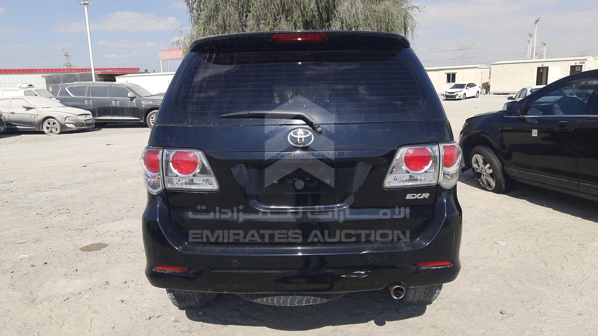 2015 TOYOTA FORTUNER VIN: MHFYX59G8F8072364