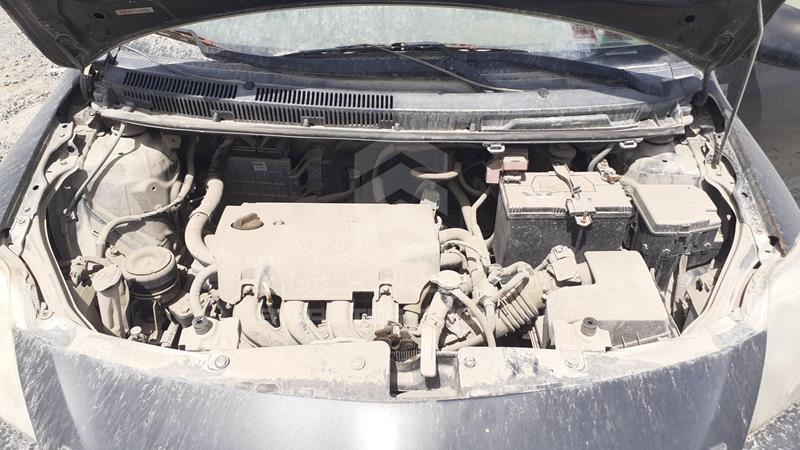 JTDBW9233DL072849 Auction: EmiratesAuction Lot: 410735 JTDBW9233DL072849 Toyota Yaris 2013 GREY Photo 31