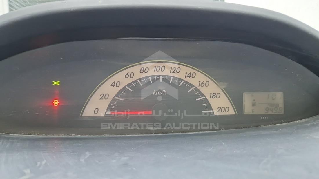 2008 Toyota Yaris — Speedometer & RPM Gauges — Photo 16