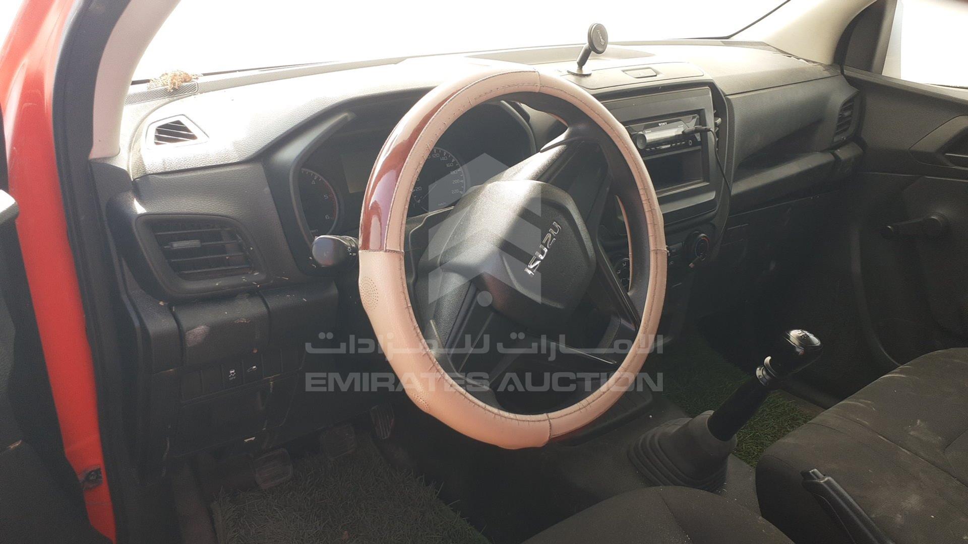 2022 ISUZU PICK UP VIN: MPAEL397XNT005489