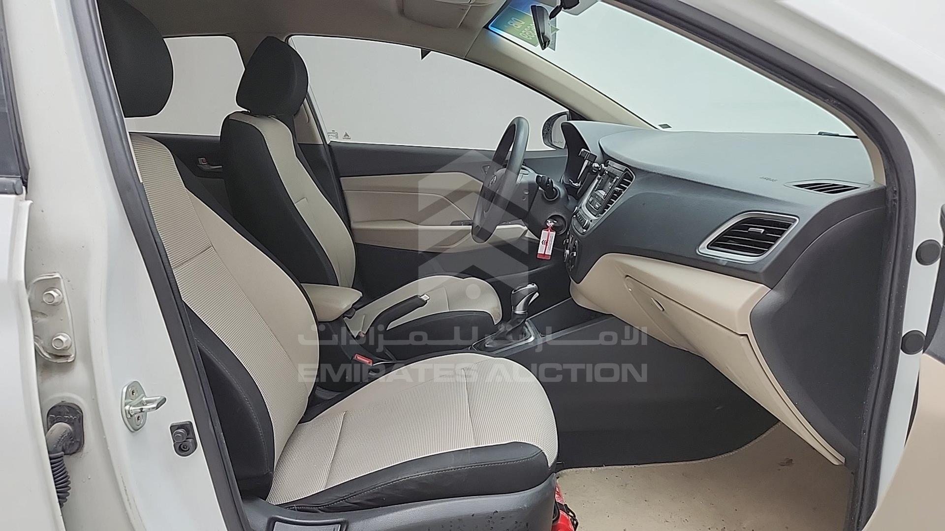 2020 HYUNDAI ACCENT VIN: MALC741C9LM179304