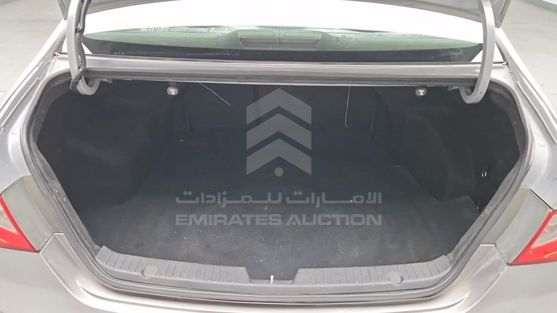 2012 HYUNDAI SONATA VIN: KMHEC41C2CA388372