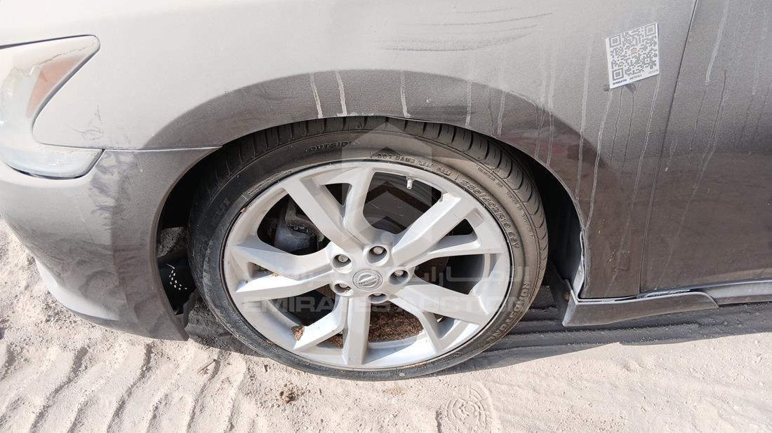 2013 Nissan Maxima — Front Left Tyre — Photo 33