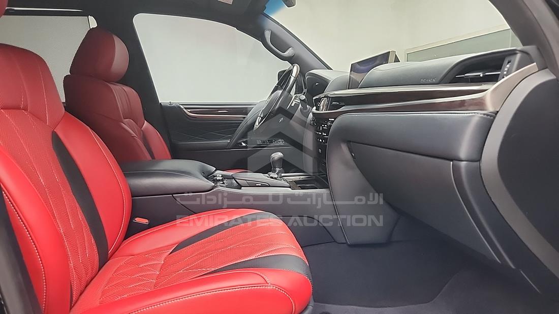 2020 Lexus LX 570 — Front Right Passenger Seat View — Photo 32