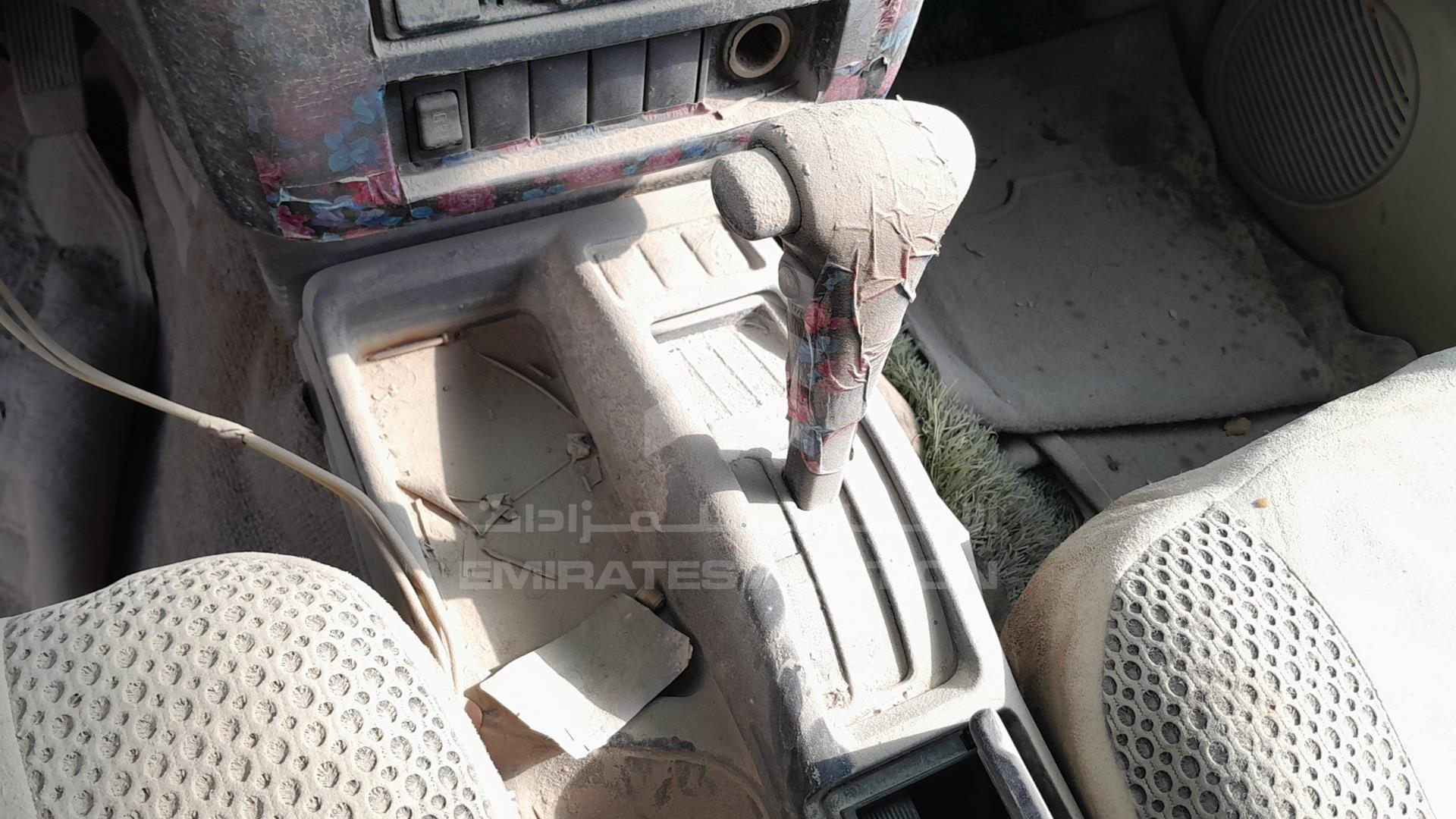 1998 NISSAN PATHFINDER VIN: JN8AR05S2WW271933