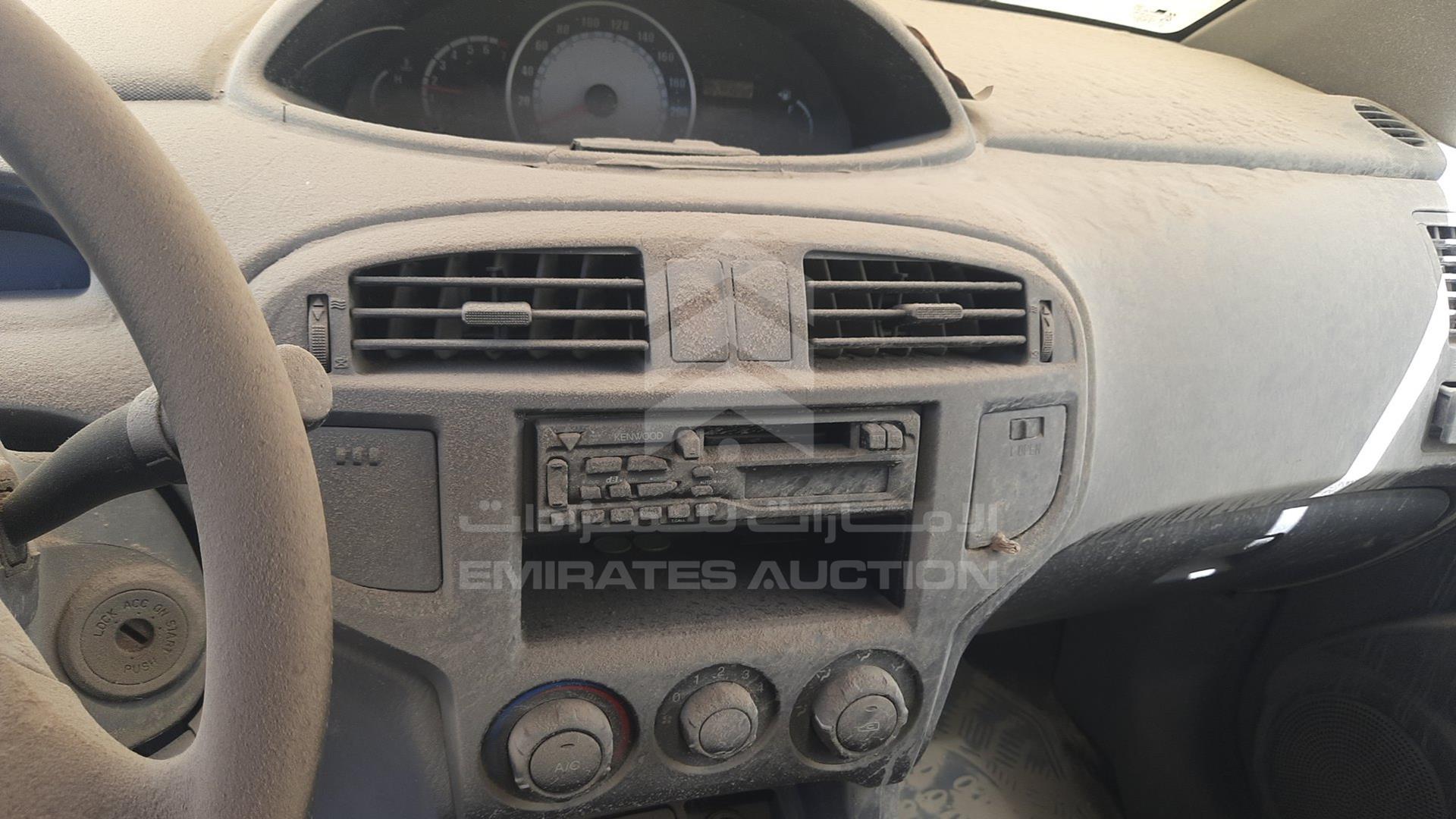 2005 HYUNDAI MATRIX VIN: KMHPM81D55U215226