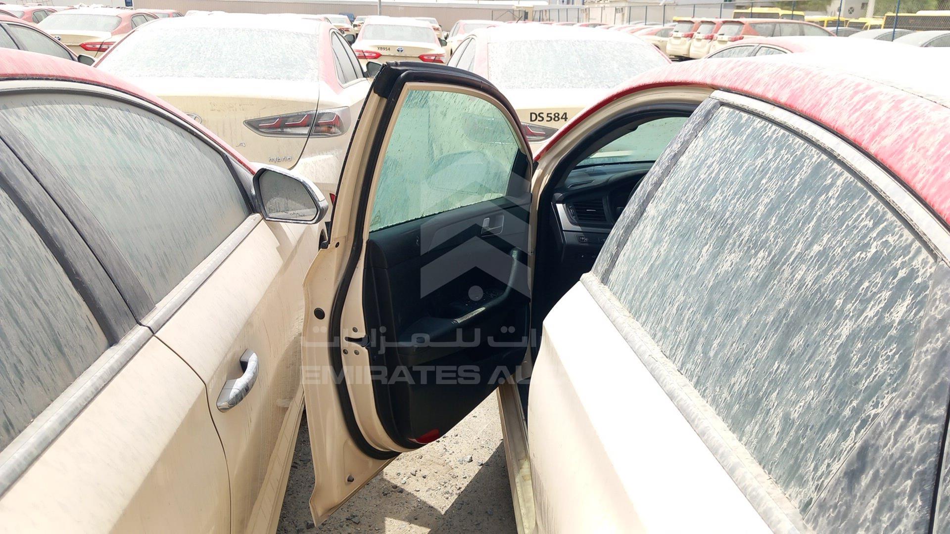 2019 HYUNDAI SONATA VIN: KMHE24134KA092951