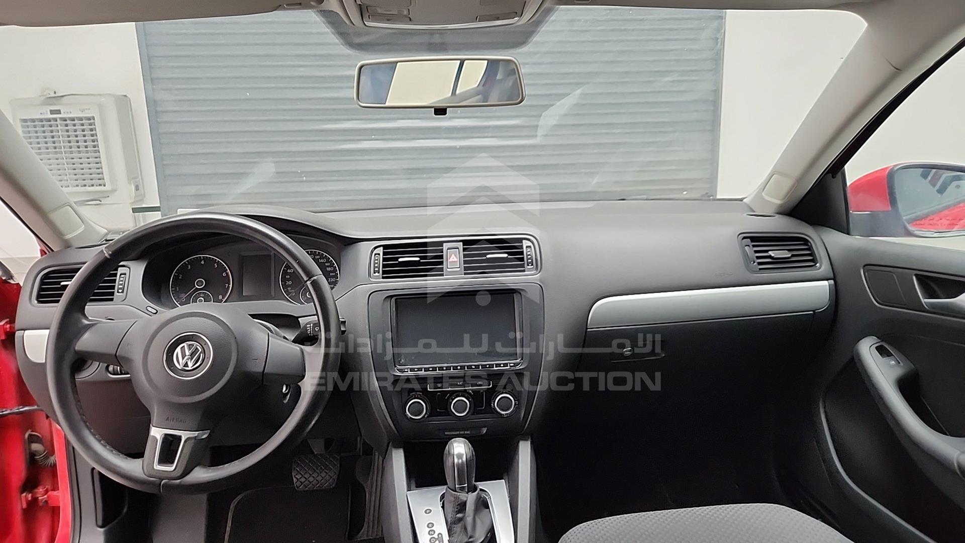 2014 VOLKSWAGEN JETTA VIN: WVWRV1AJ3EM250726