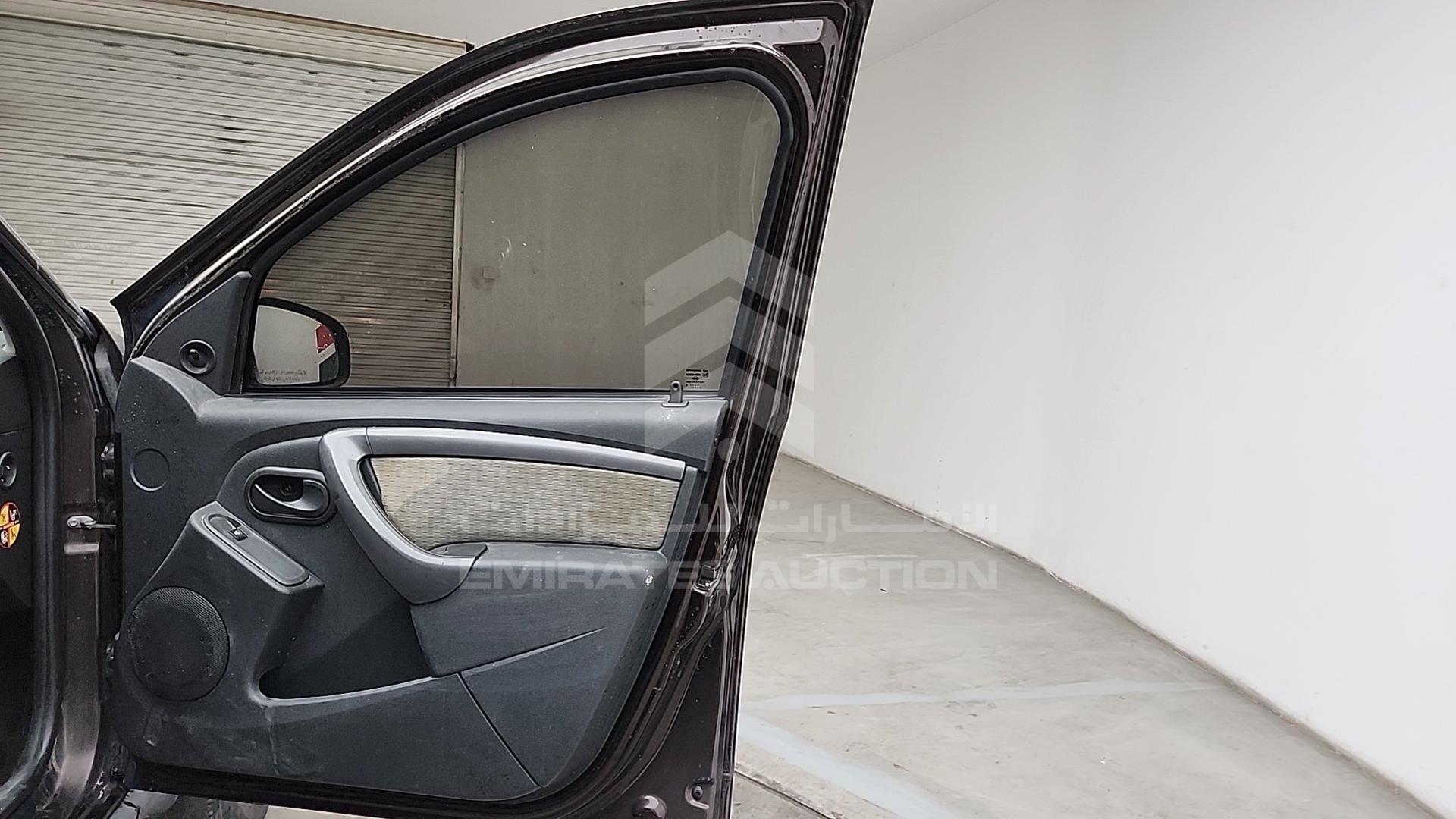 2018 RENAULT DUSTER VIN: VF1HSRCH2JH559960