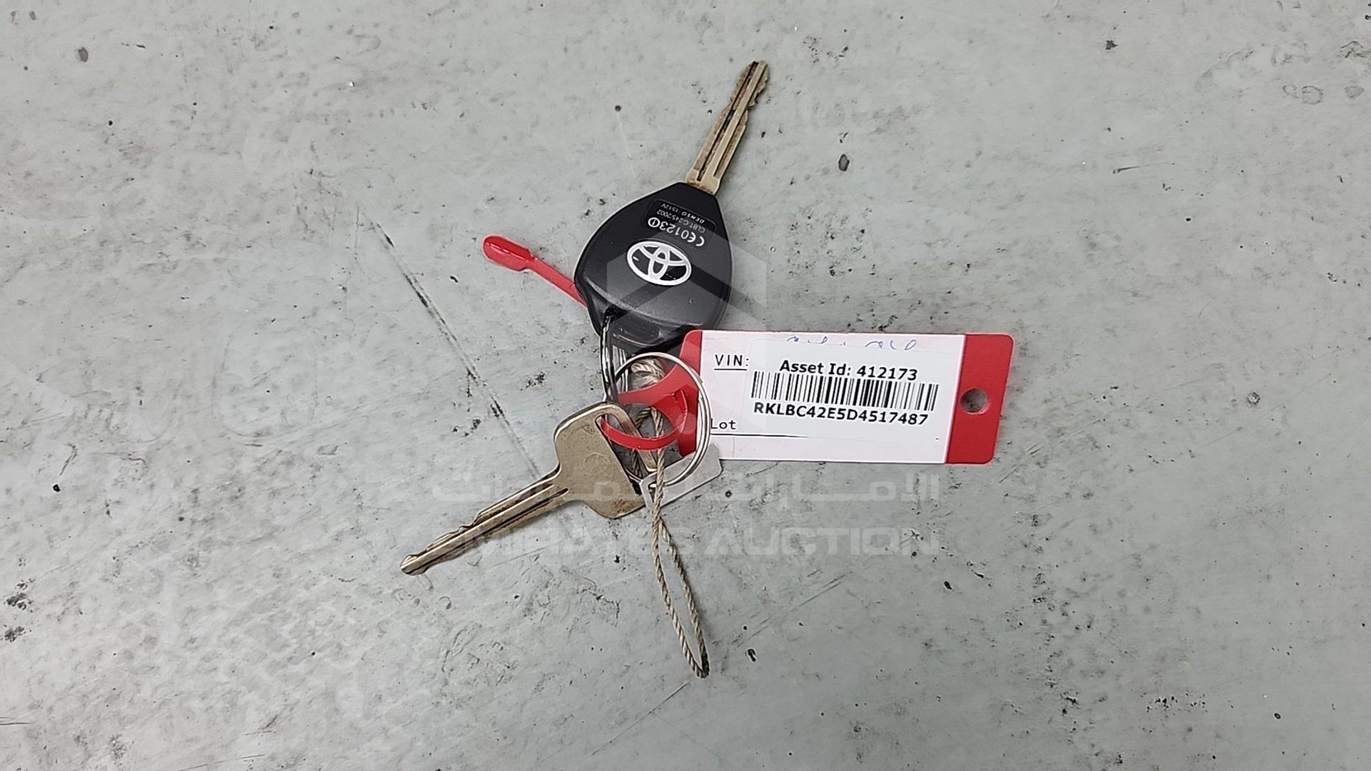 2013 TOYOTA COROLLA VIN: RKLBC42E5D4517487