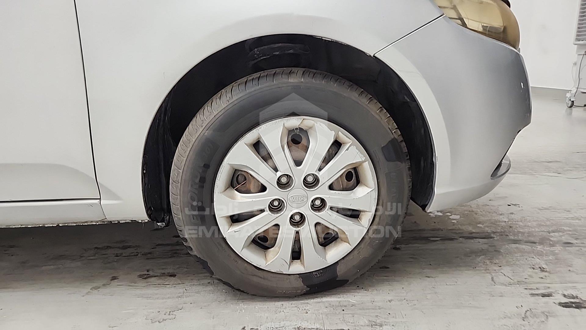 2012 KIA CERATO VIN: KNAFU411BC5962272