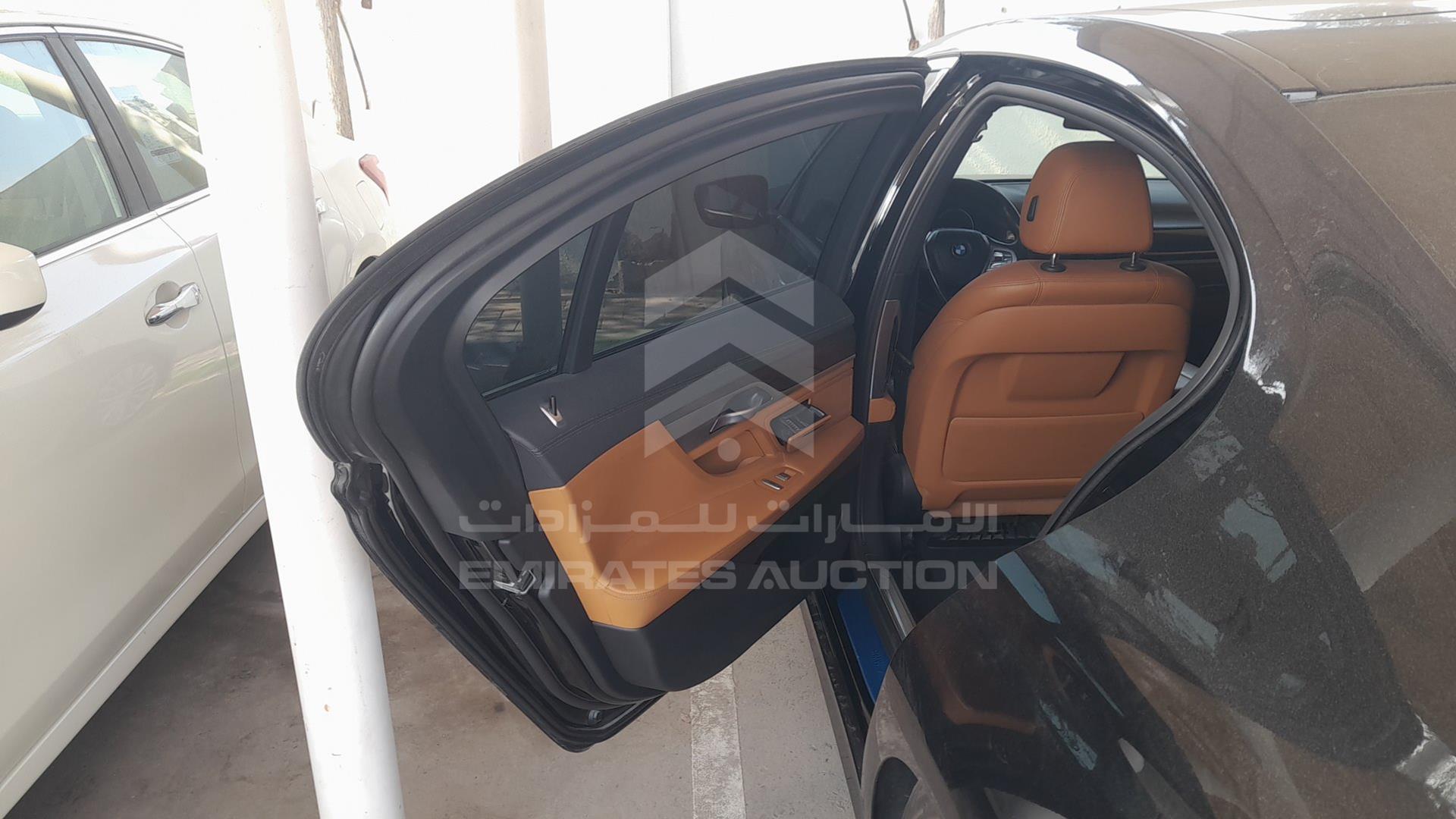 2019 BMW 730 LI VIN: WBA7E0A04KB358883