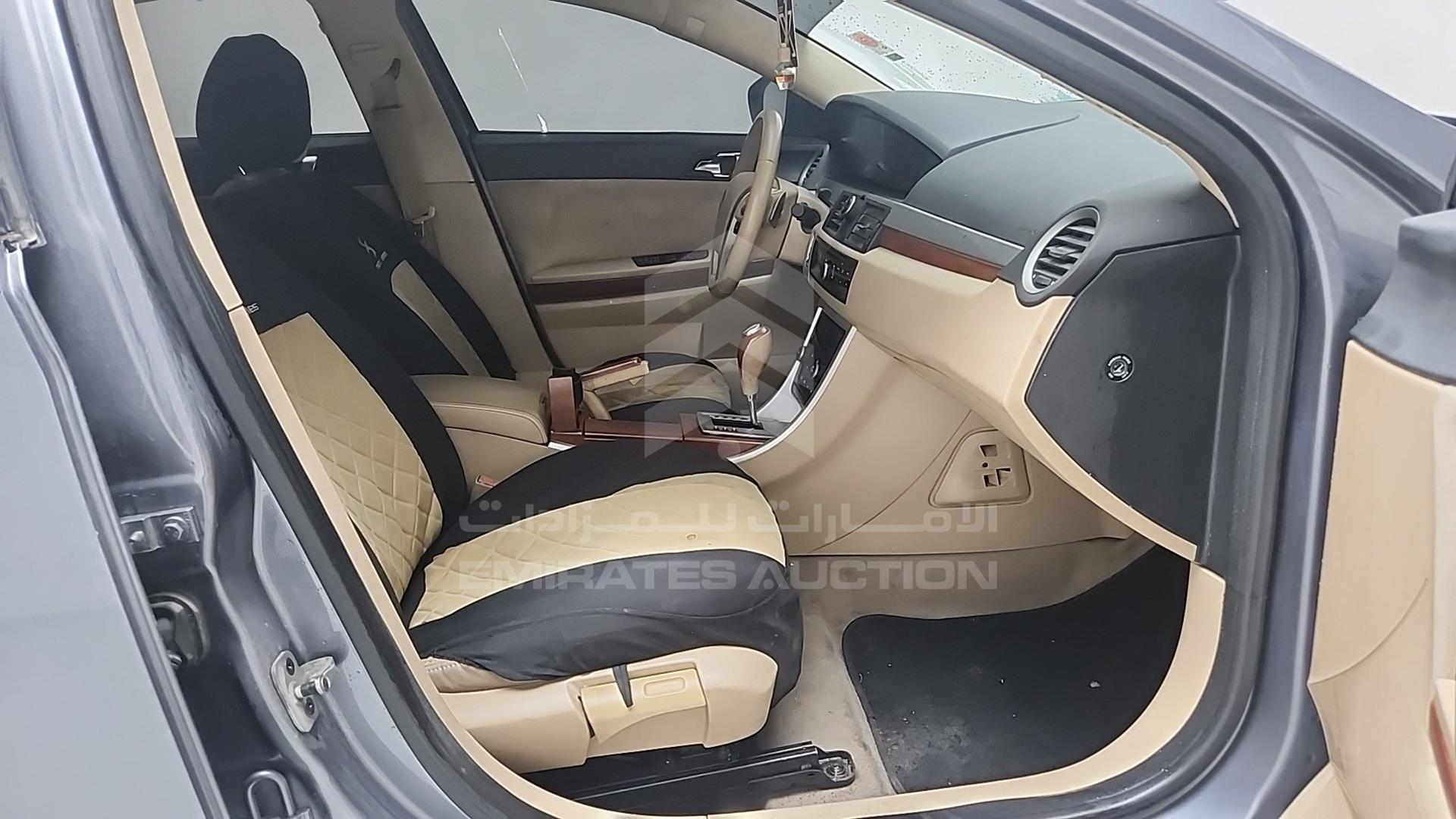 2014 SAIC MG 550 VIN: LSJW26G39ES010057