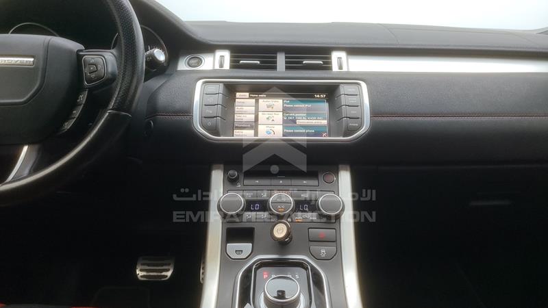 SALVA2BG0EH935397 Auction: EmiratesAuction Lot: 416781 SALVA2BG0EH935397 Range Rover Evoque 2014 WHITE Photo 24