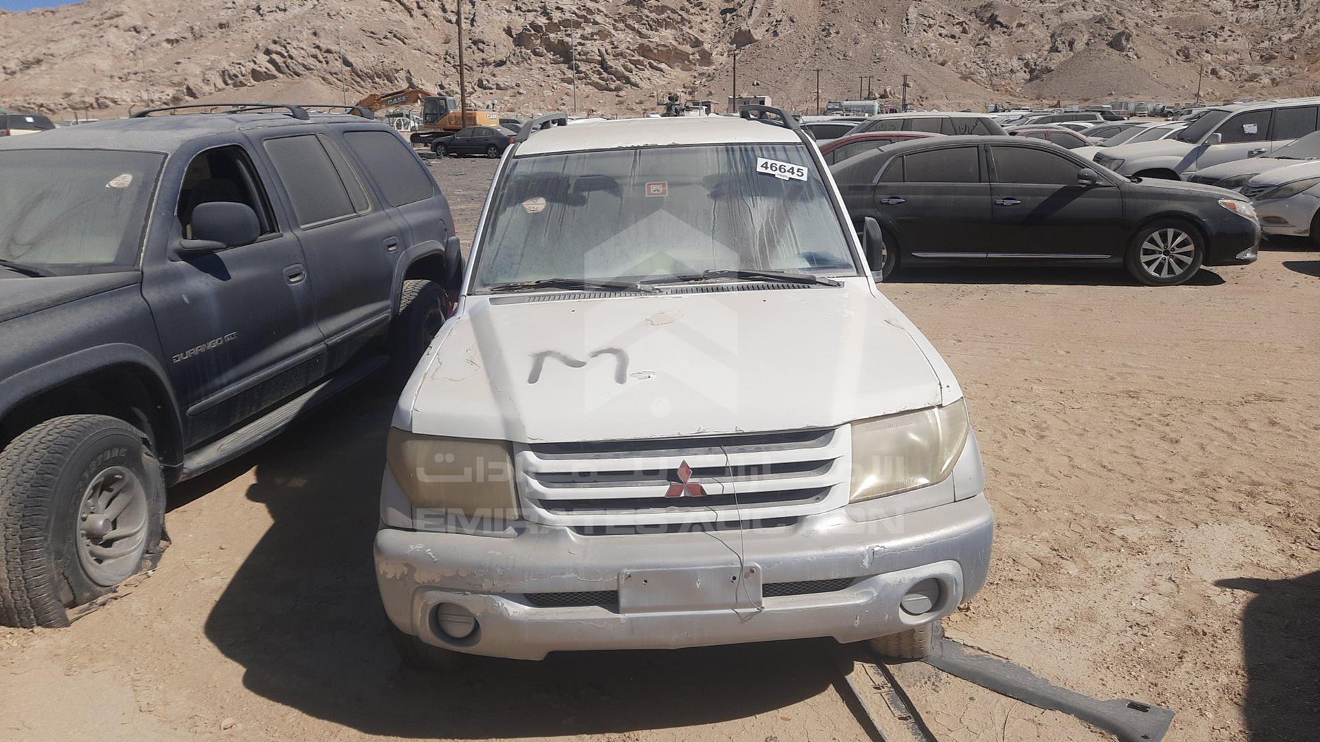 2002 MITSUBISHI PAJERO VIN: JMYLRH77W2Z701065