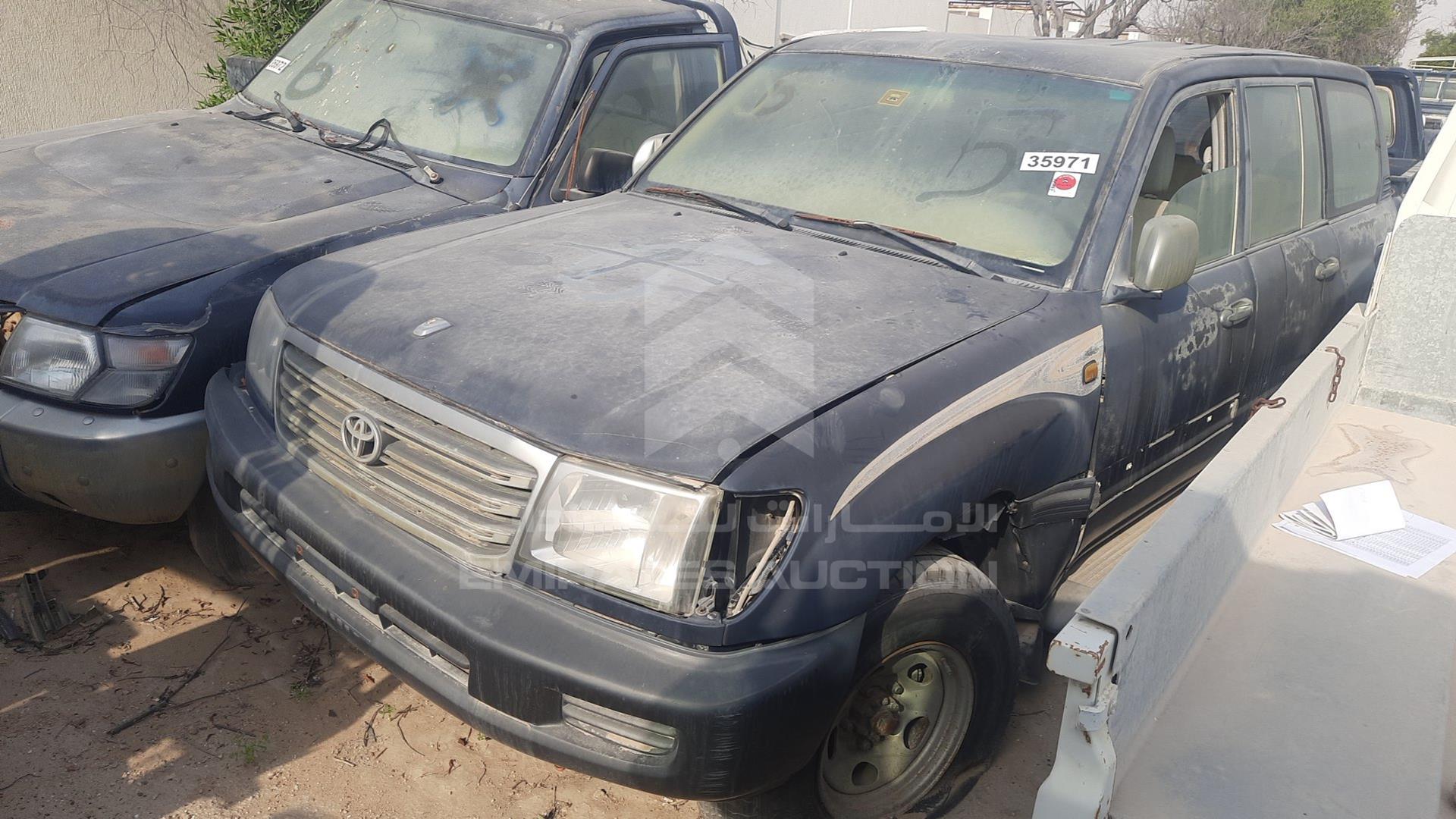 2004 TOYOTA LAND CRUISER VIN: JTECB09J943013719