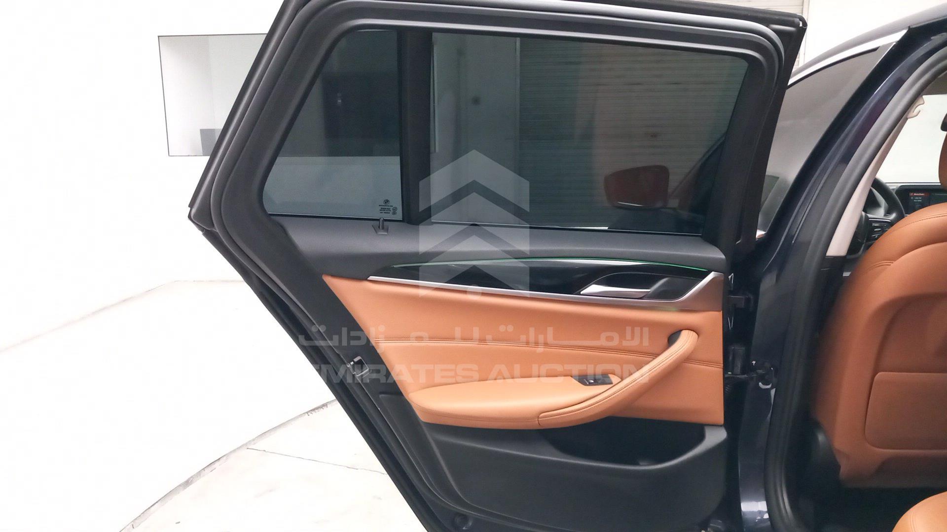 2020 BMW 520 VIN: WBAJL1A01LBM40329