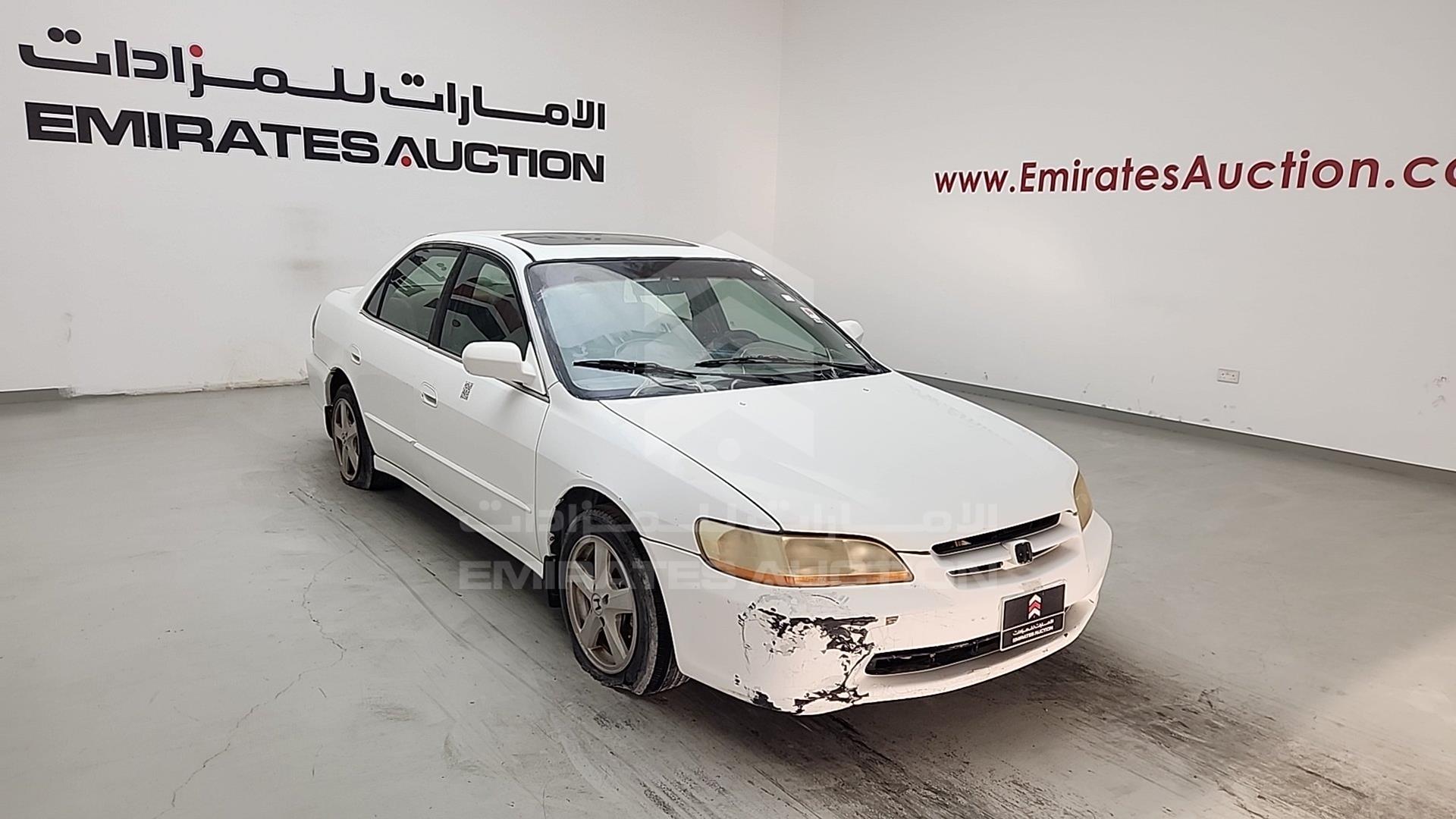 1998 HONDA ACCORD VIN: 1HGCG5656WA200748