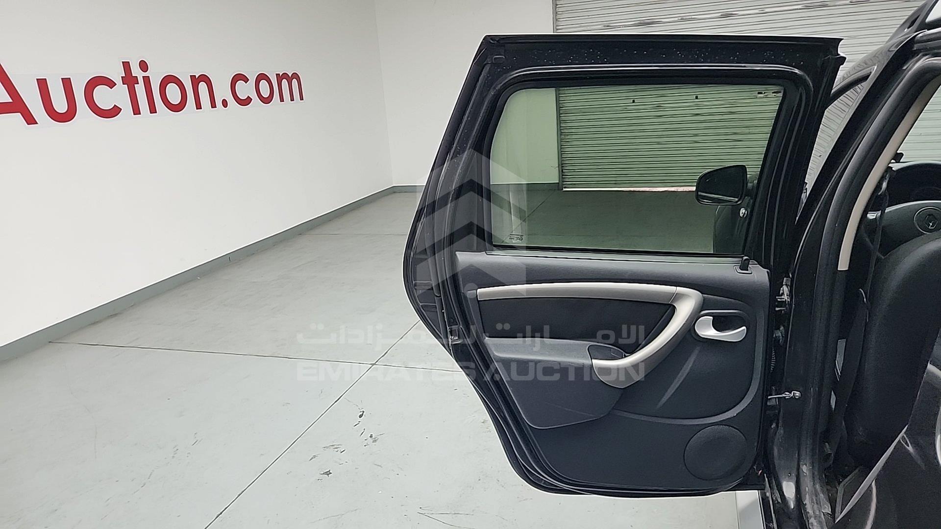 2015 RENAULT DUSTER VIN: VF1HSRCA1FA514477