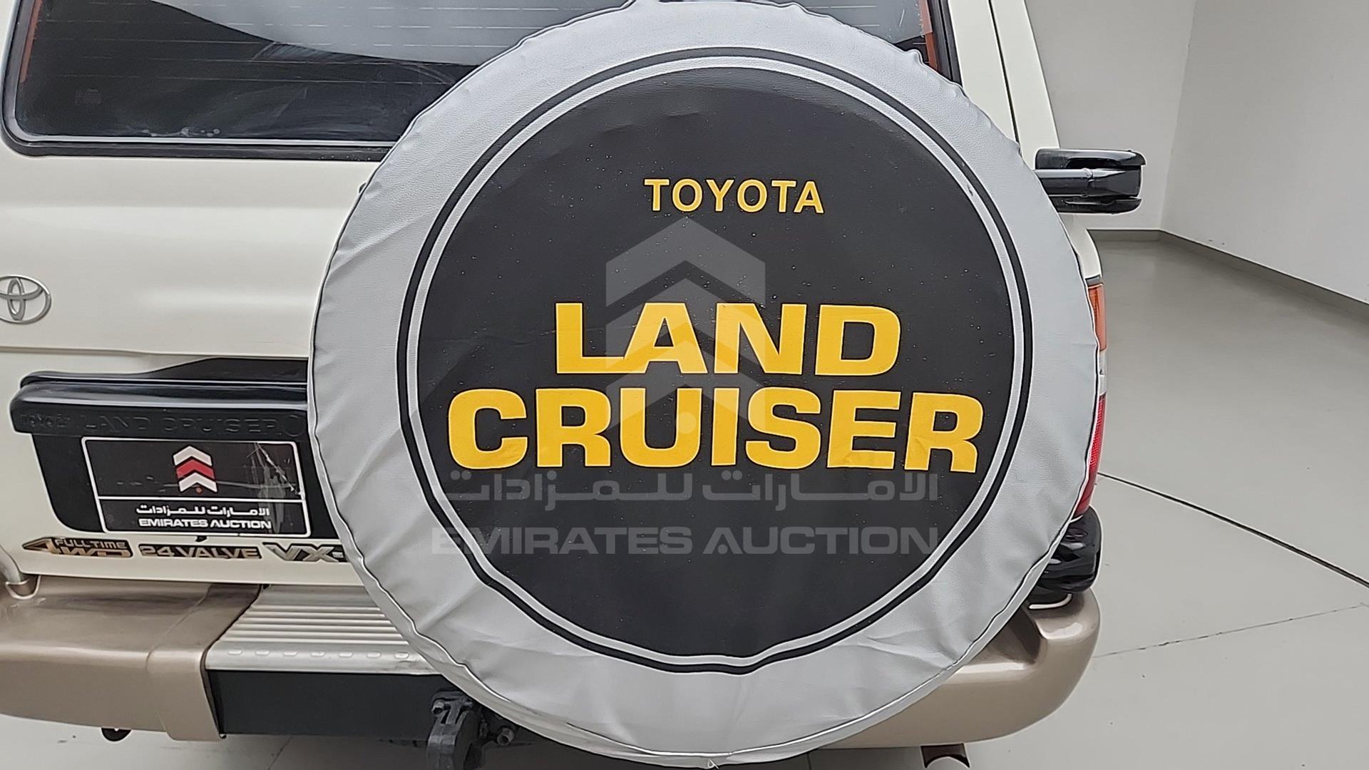 1997 TOYOTA LAND CRUISER VIN: FZJ800156709