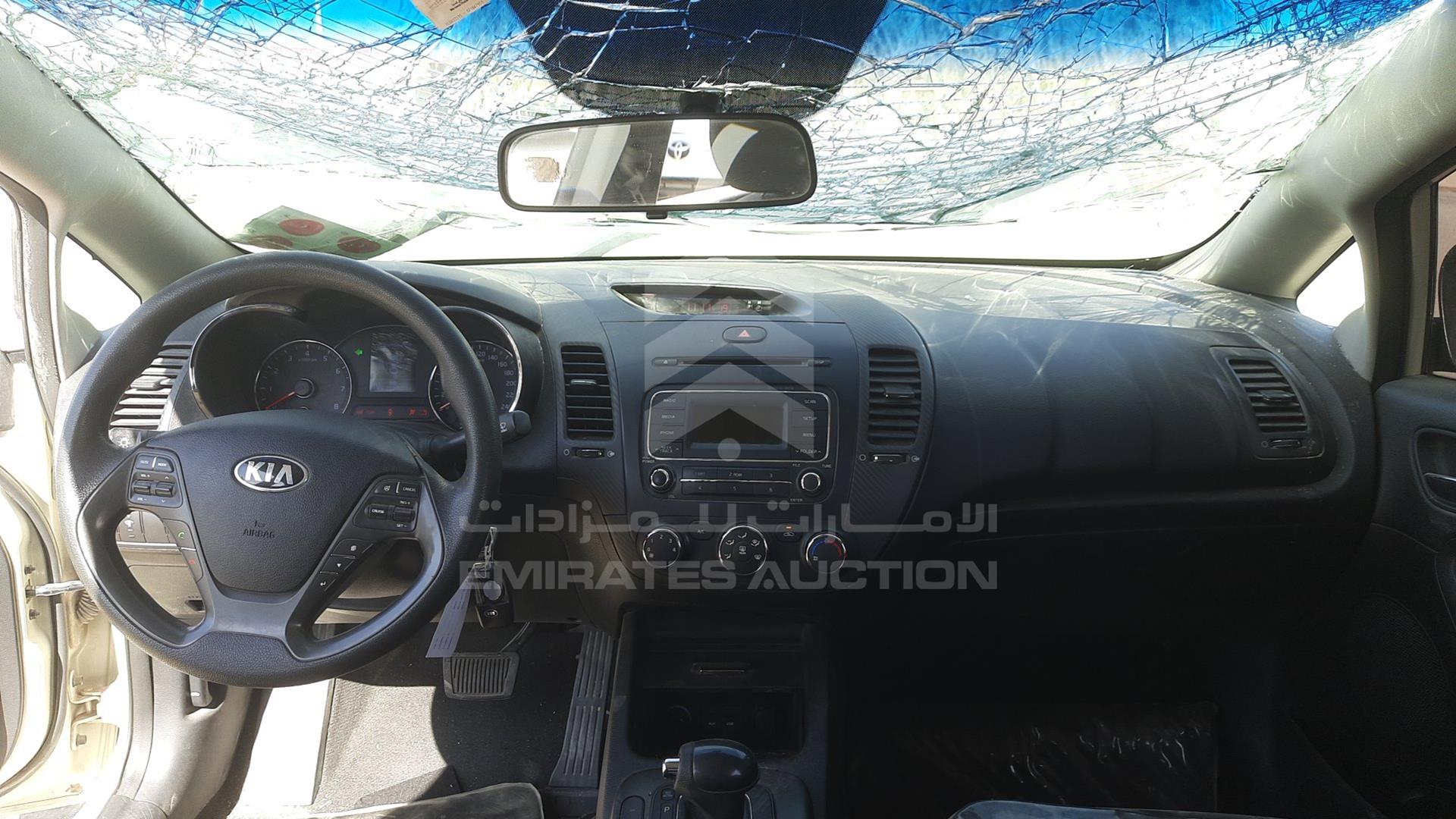 2014 KIA CERATO VIN: KNAFX4119E5081205