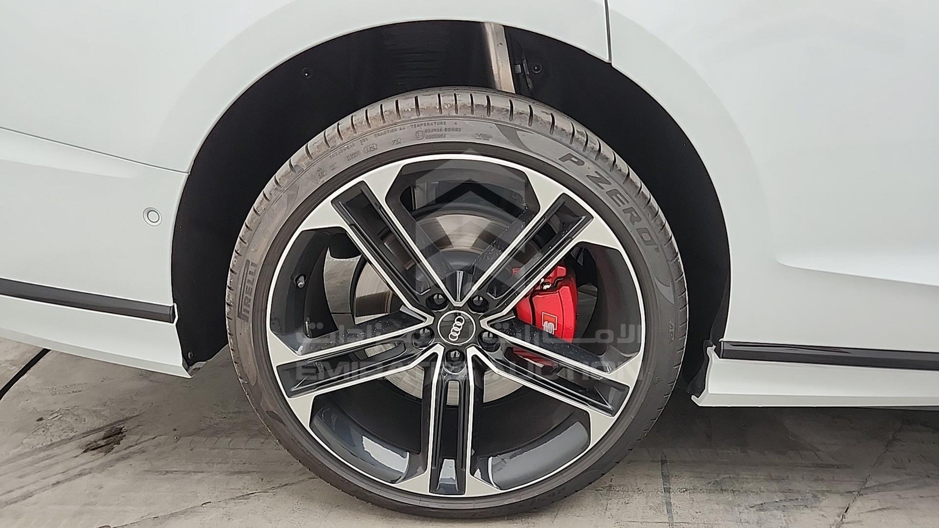 2020 AUDI S8 VIN: WAUZZZF85LN013510
