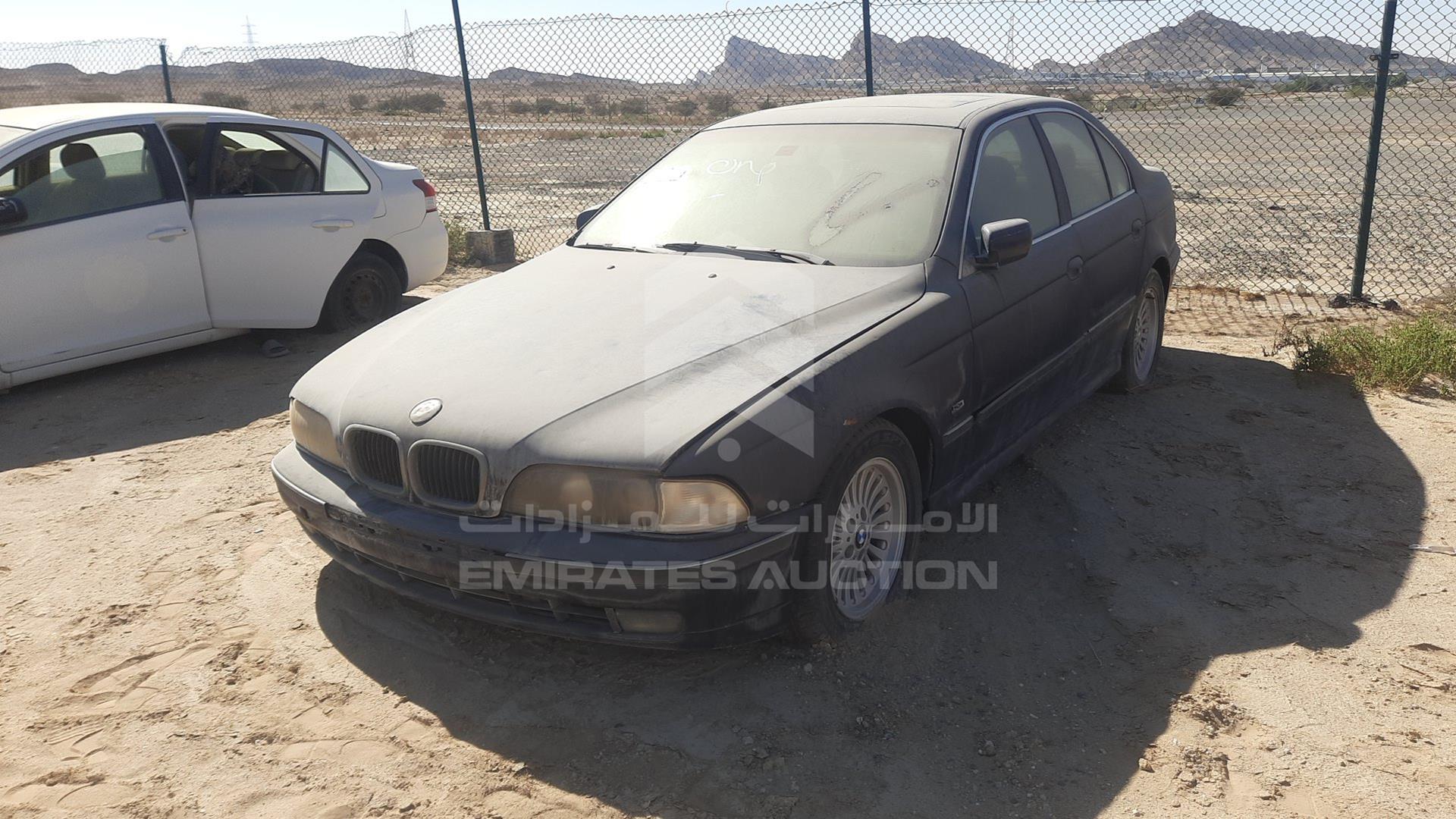 0 BMW --- VIN: WBADD6107WBR48882