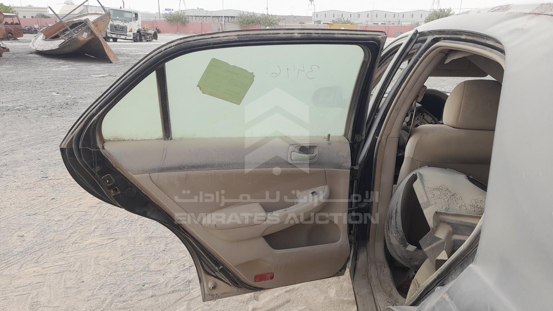 2005 HONDA ACCORD VIN: JHMCM565X5C411573