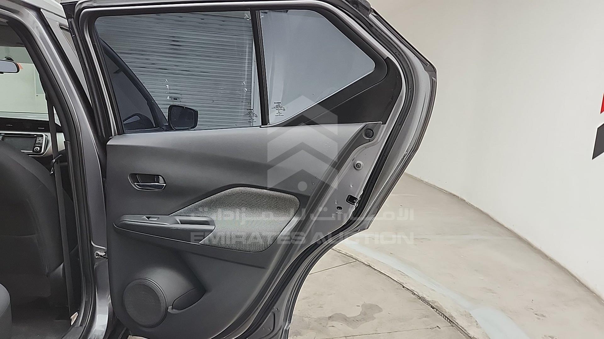 2020 NISSAN KICKS VIN: 3N1CP5C97LL521937