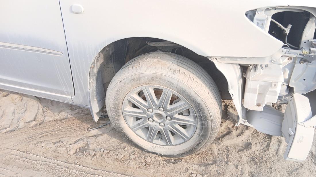 2006 Toyota Camry — Front Right Tyre — Photo 28