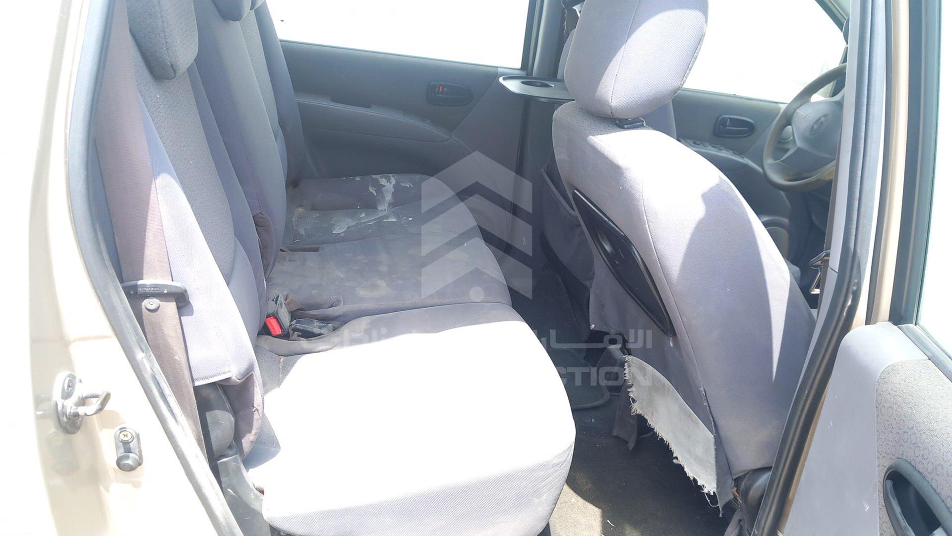 2006 HYUNDAI MATRIX VIN: KMHPM81C46U237758