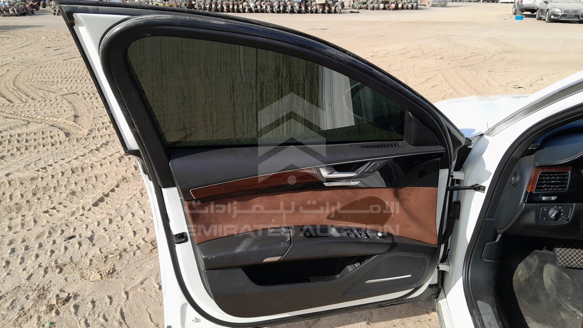 2012 AUDI A8 VIN: WAURVB4H1CN024476