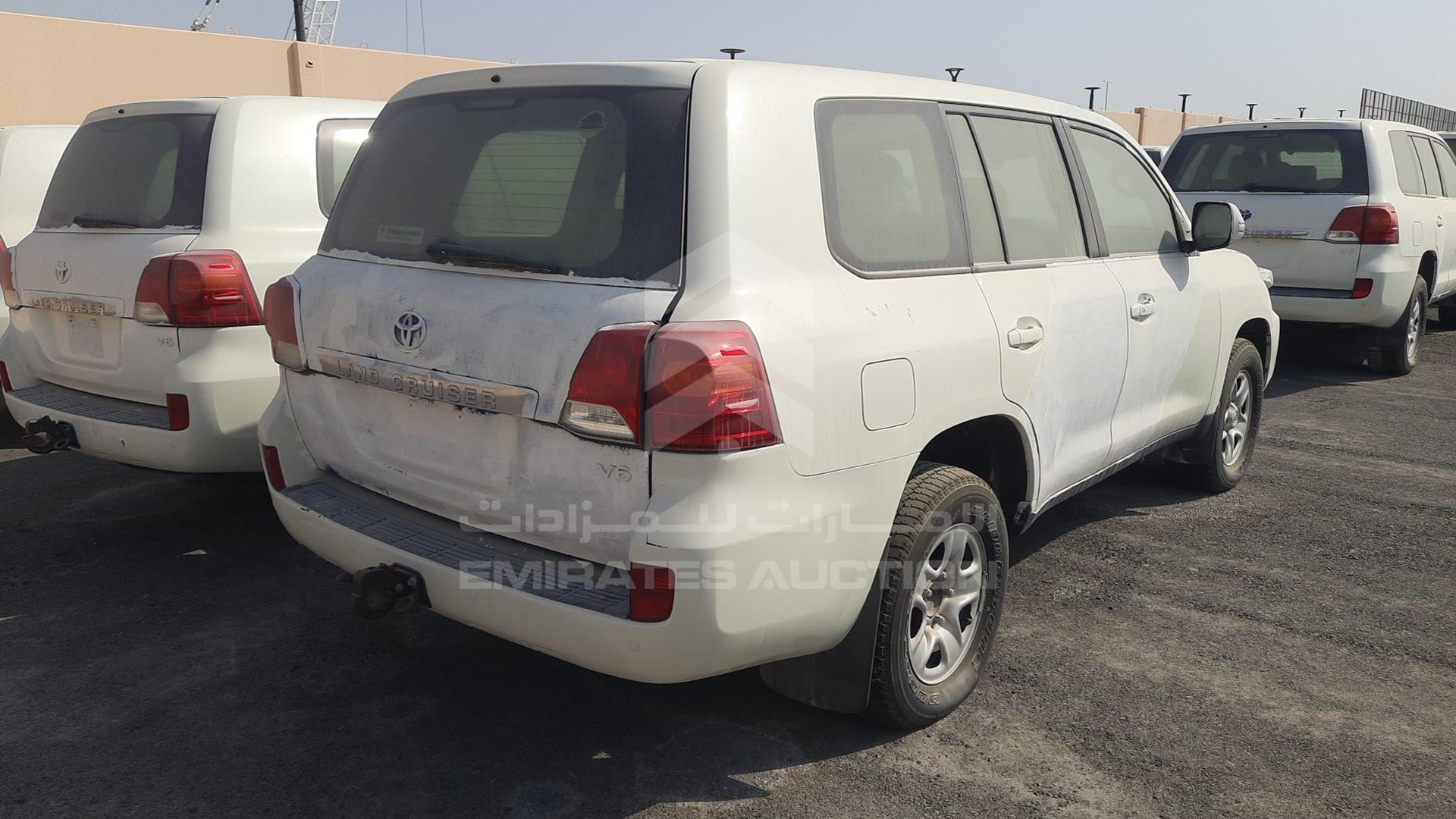 2013 TOYOTA LAND CRUISER VIN: JTMDU09J9D5064936