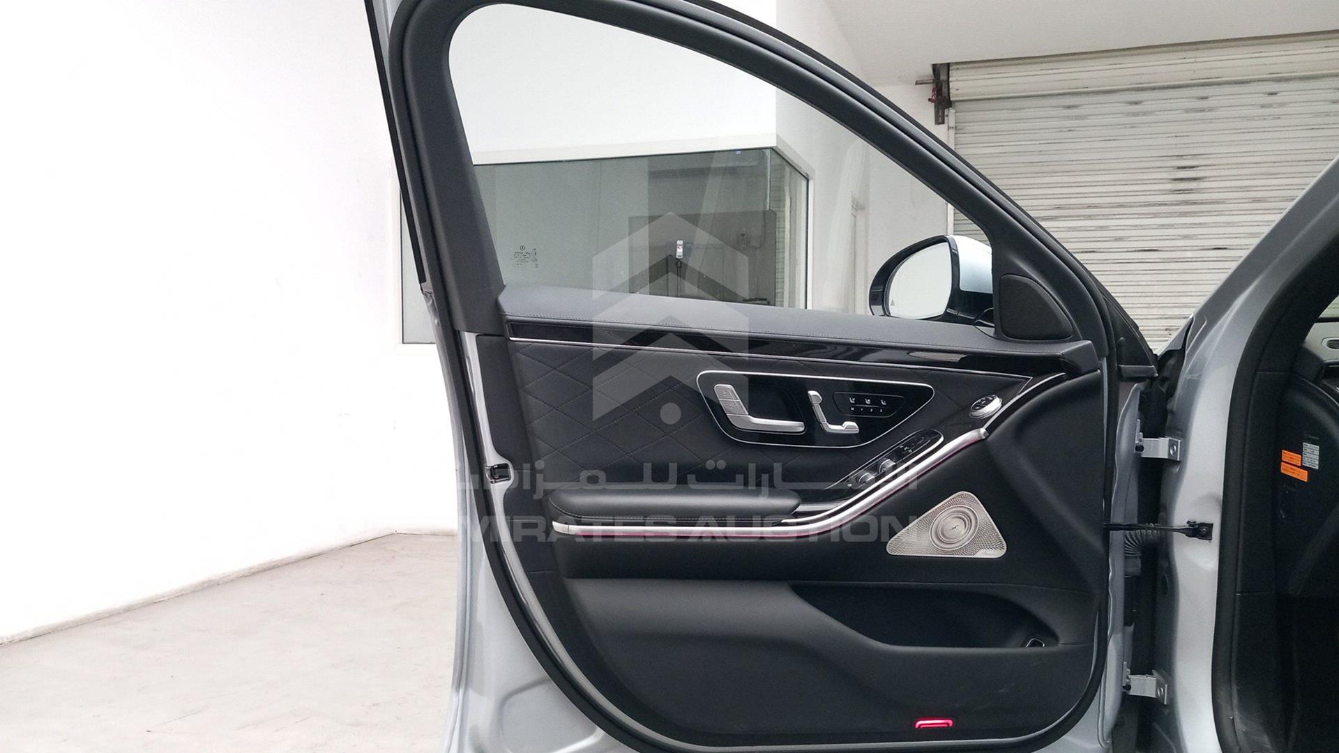 2021 MERCEDES S 500 VIN: W1K2231631A004640