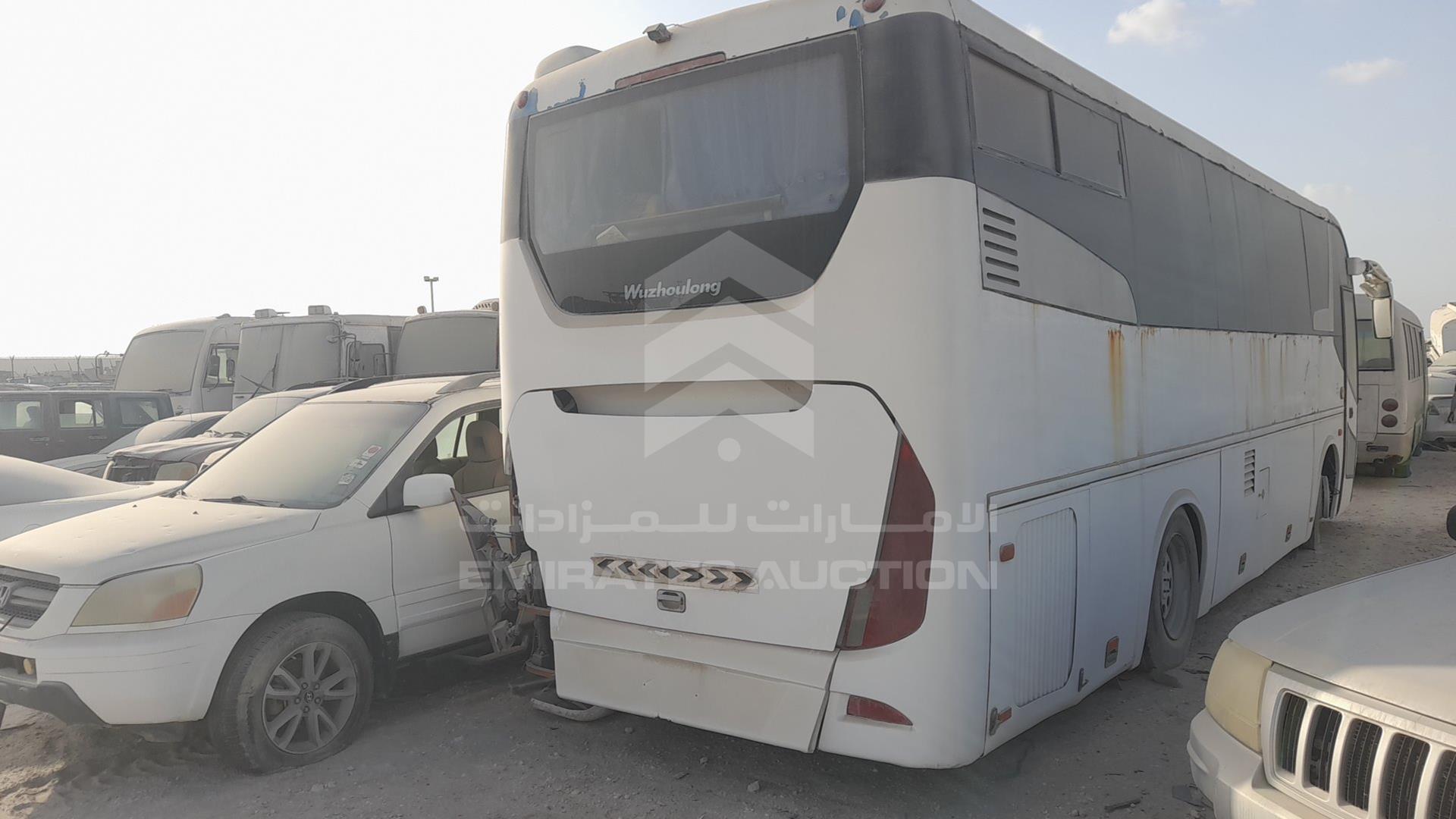 2014 WUZHOULONG FDG 6128 CNG VIN: LA86C0LK3DA300174