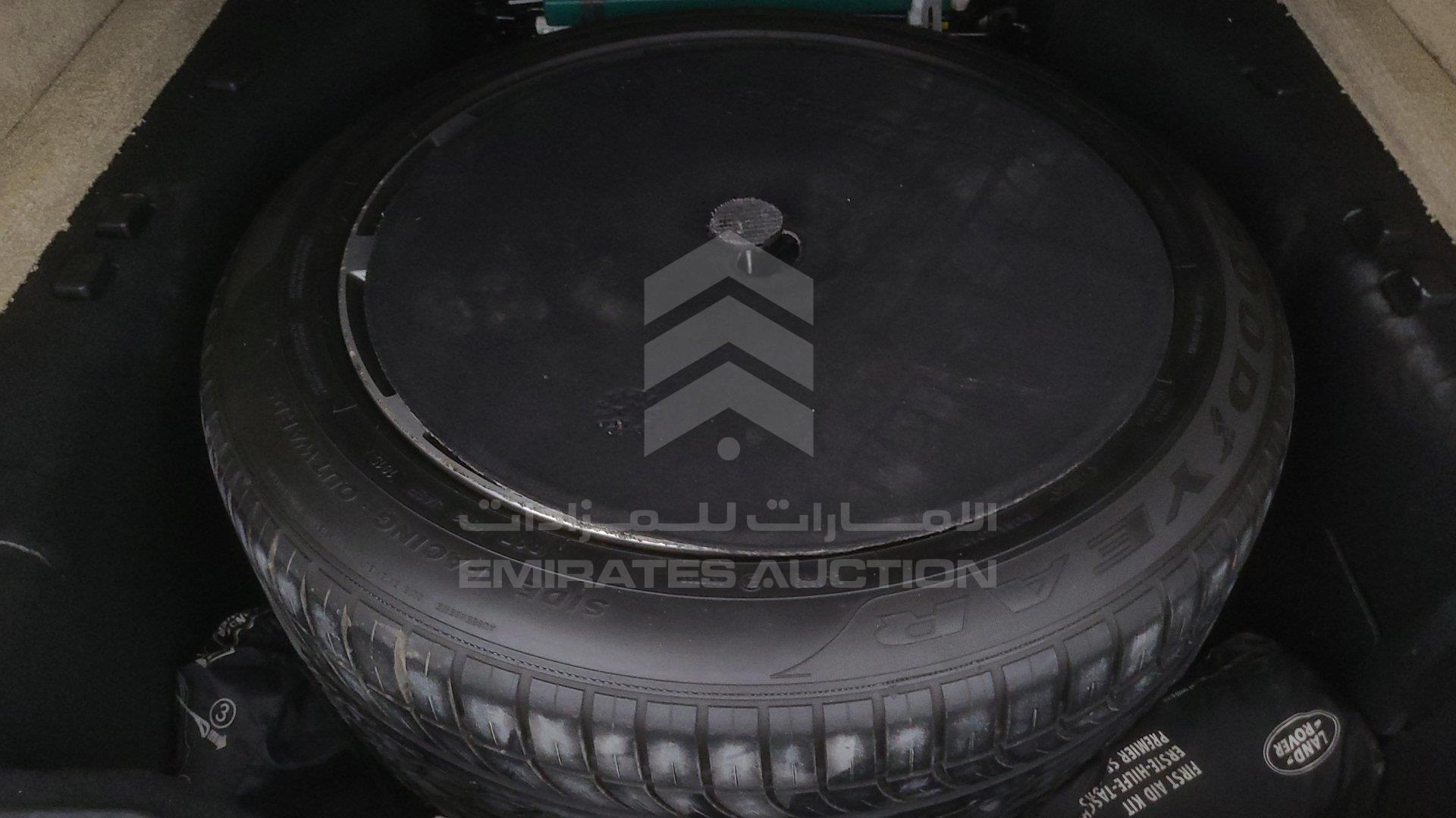 SALGA2EF5FA224915 - 2015 Range Rover Vogue - #428794