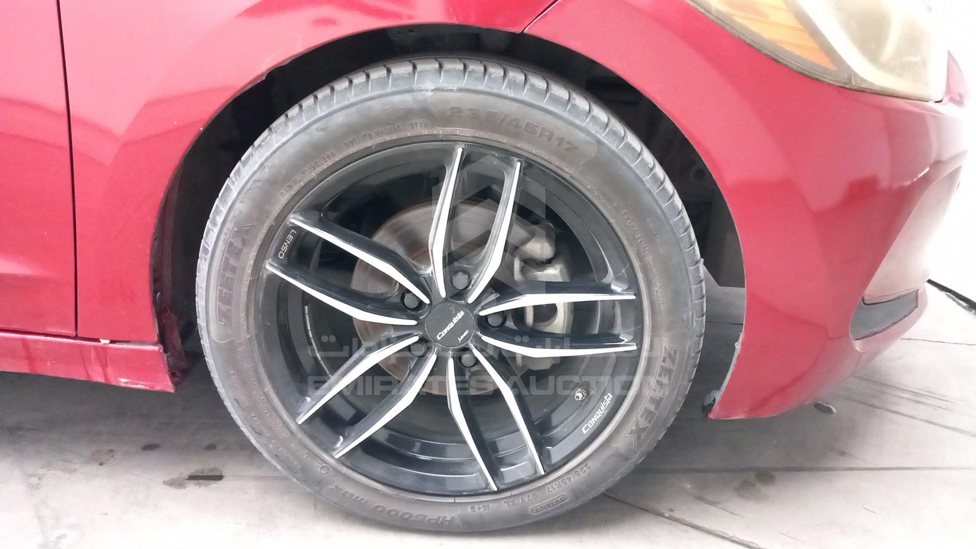 2017 HYUNDAI ELANTRA VIN: KMHD84LFXHU062300