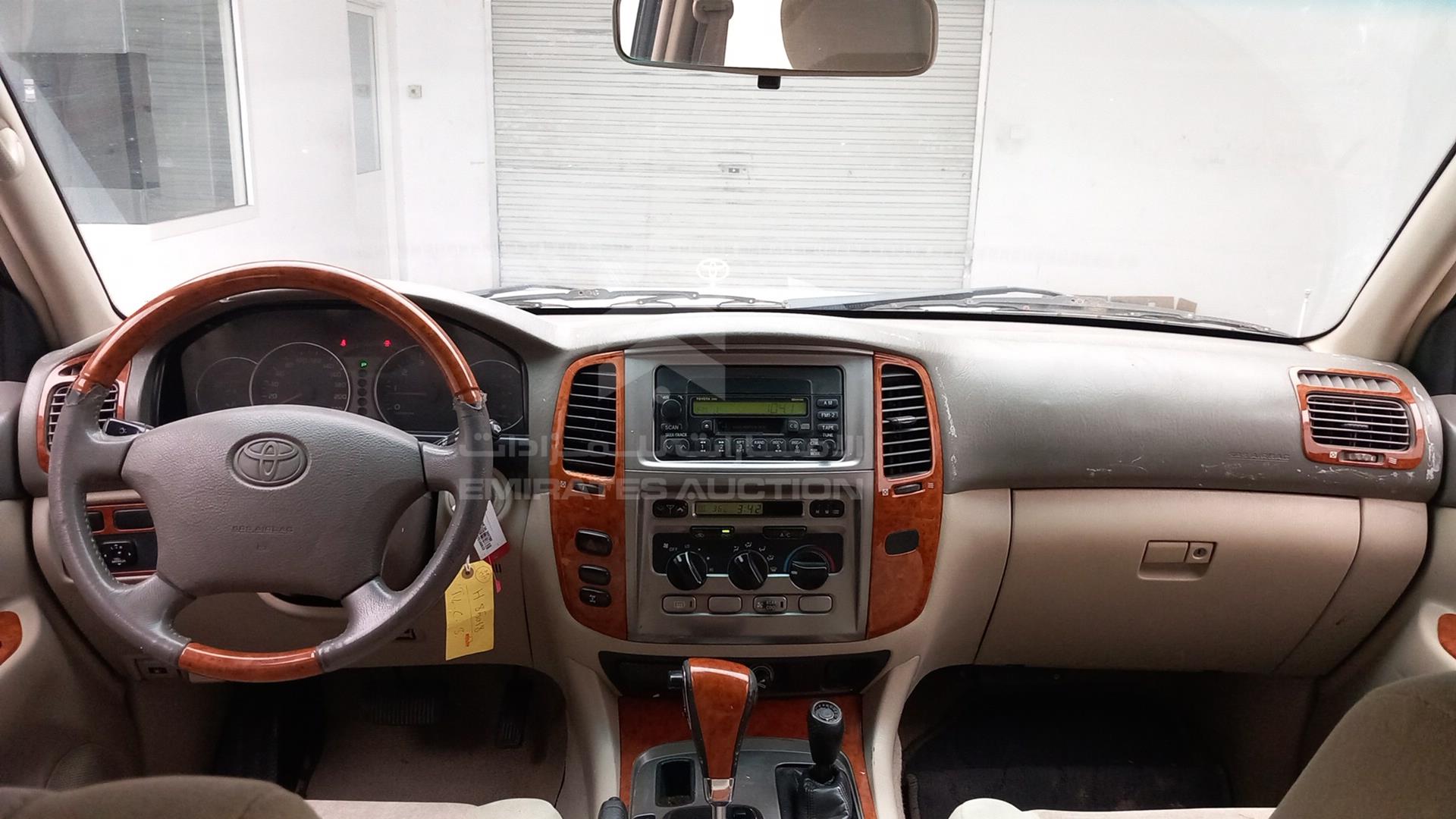 2007 TOYOTA LAND CRUISER VIN: JTEHJ09J675160923