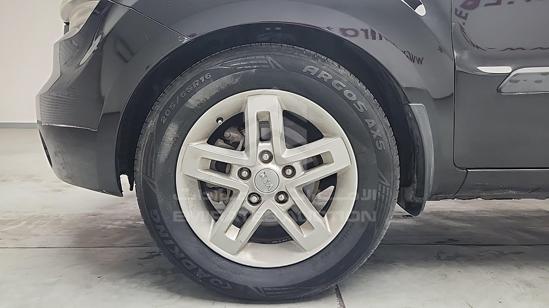 2012 KIA SOUL VIN: KNAJT8110C7323586