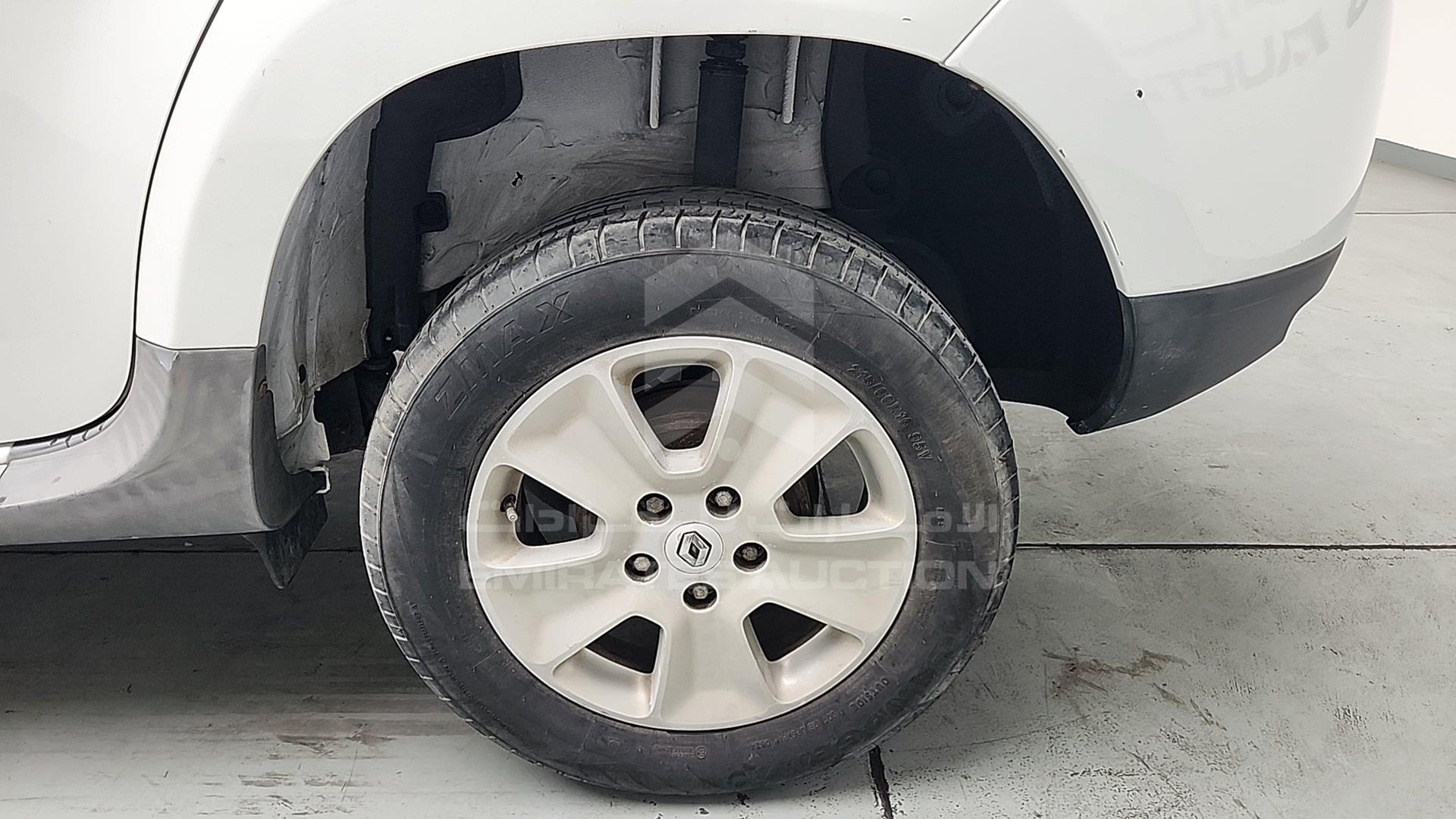 2015 RENAULT DUSTER VIN: VF1HSRCA3FA510706