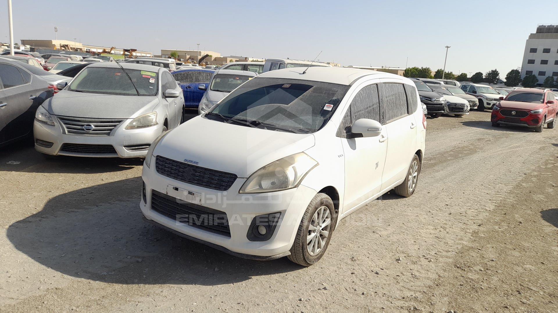 2015 SUZUKI ERTIGA VIN: MA3ZE8A17F0262716
